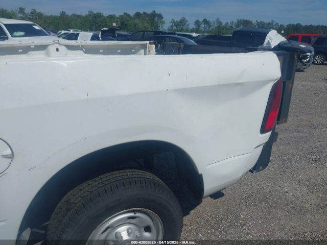 3C6LR4AT9EG197537 RAM 2500 Tradesman