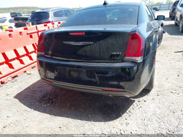 2C3CCAAG8KH614299 Chrysler 300 Touring