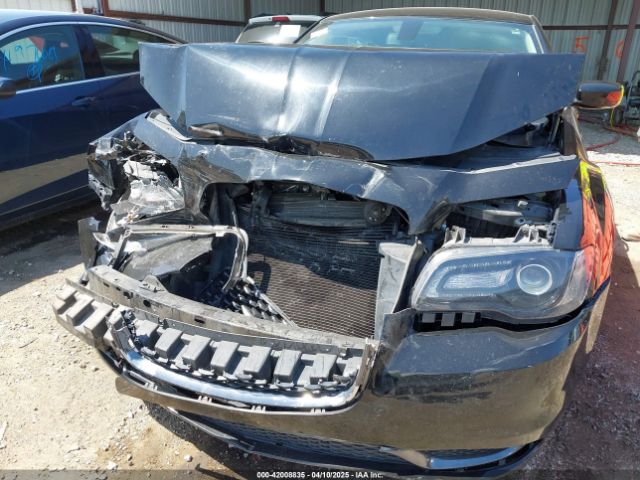 2C3CCAAG8KH614299 Chrysler 300 Touring