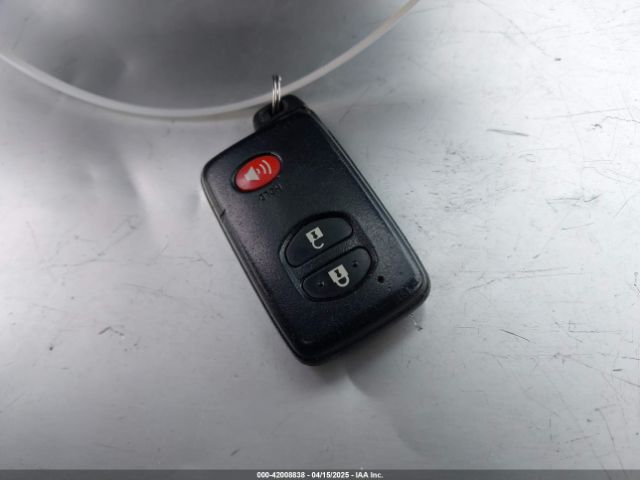 JTDKN3DU9F0467662 Toyota Prius Four