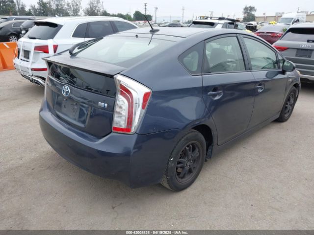 JTDKN3DU9F0467662 Toyota Prius Four