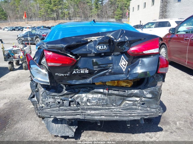 KIA FORTE LX 2018 3KPFK4A76JE284654 Image 16