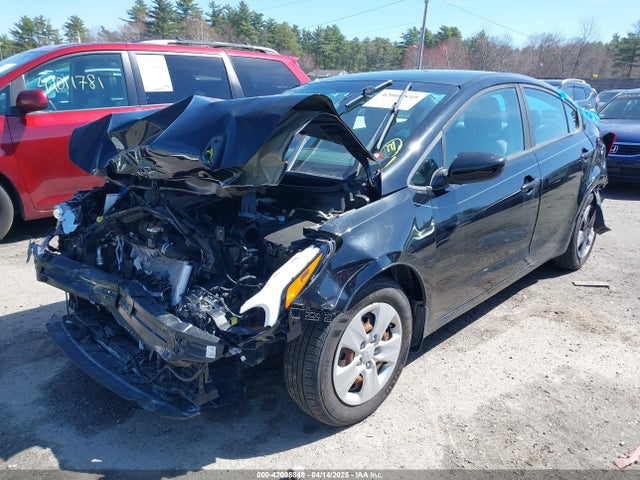 KIA FORTE LX 2018 3KPFK4A76JE284654 Image 2