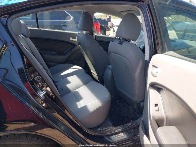 KIA FORTE LX 2018 3KPFK4A76JE284654 Image 8