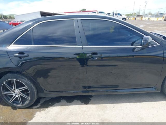 4T1BF1FK7EU302077 Toyota CAMRY SE