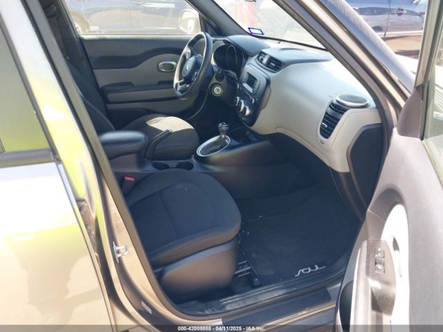 KNDJN2A27E7049468 KIA Soul