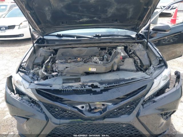 4T1B61HK2JU143895 Toyota CAMRY XSE