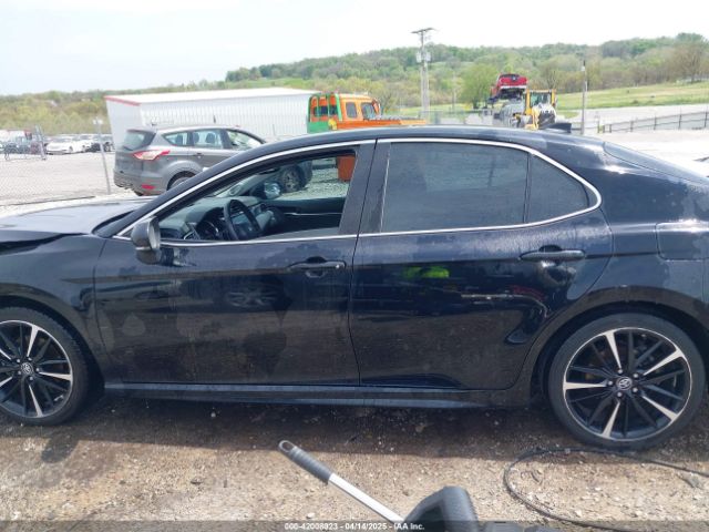4T1B61HK2JU143895 Toyota CAMRY XSE