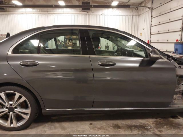 55SWF4KB4FU052139 Mercedes-Benz C 300 4matic/luxury 4matic/sport 4matic