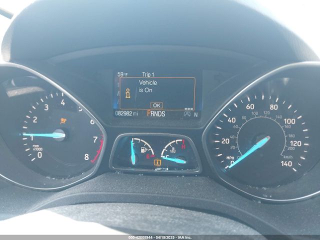 1FMCU9HD5JUD53529 Ford ESCAPE SEL