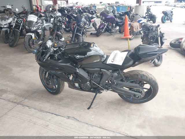 Yamaha Yzf690 2022 JYARM38E5NA001803 Image 13