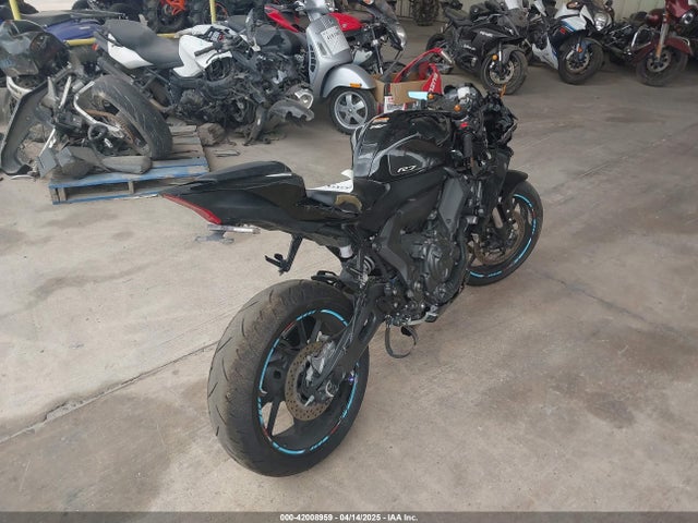 Yamaha Yzf690 2022 JYARM38E5NA001803 Image 4