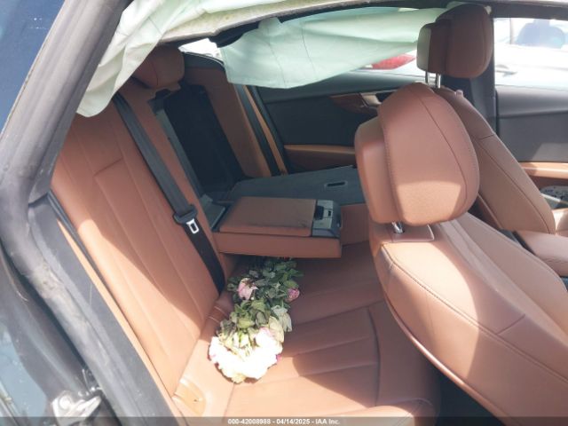 WAUABCF59NA009989 Audi A5 Sportback Premium 40 Tfsi Quattro S Tronic
