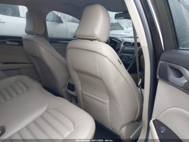 3FA6P0CD0LR263247 Ford FUSION SEL