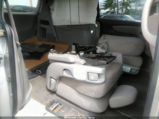5FNRL5H2XEB121631 Honda ODYSSEY LX