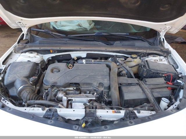 1G1ZD5ST9LF116517 Chevrolet Malibu Fwd Lt