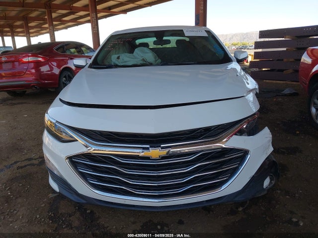 1G1ZD5ST9LF116517 Chevrolet Malibu Fwd Lt