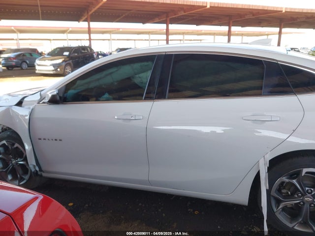 1G1ZD5ST9LF116517 Chevrolet Malibu Fwd Lt