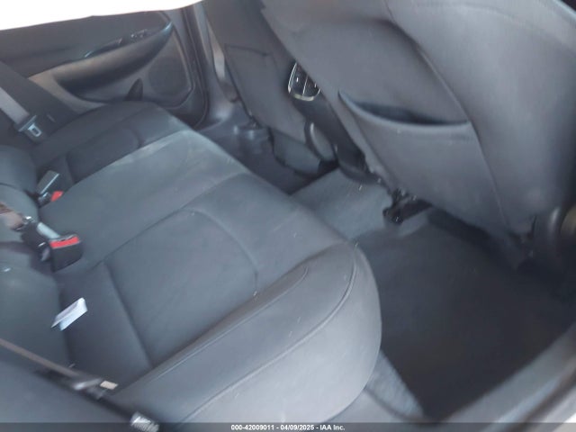 1G1ZD5ST9LF116517 Chevrolet Malibu Fwd Lt