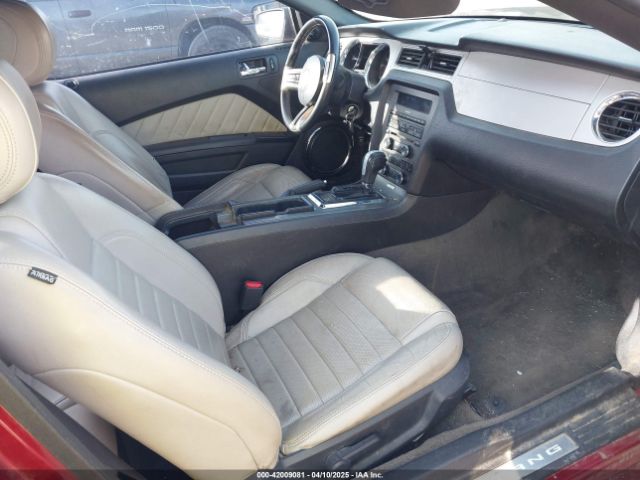 1ZVBP8AM2E5229680 Ford Mustang V6 Premium