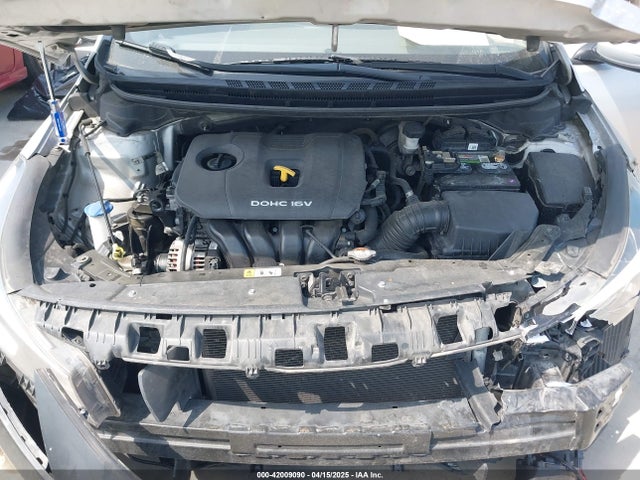 KIA FORTE LX 2017 3KPFL4A79HE152155 Image 10