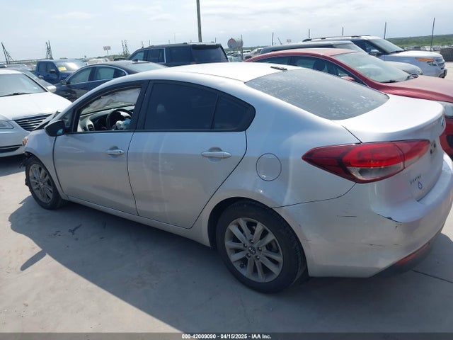 KIA FORTE LX 2017 3KPFL4A79HE152155 Image 14