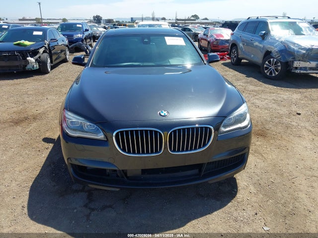 WBAYA8C59FD825698 BMW 750i / alpina b7