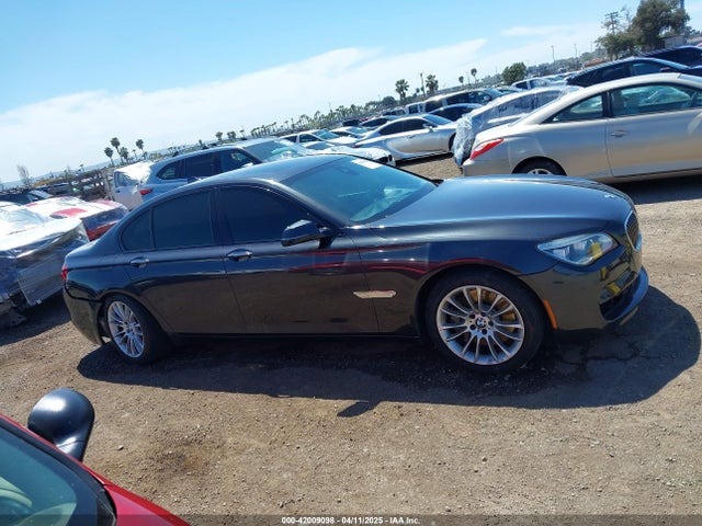 WBAYA8C59FD825698 BMW 750i / alpina b7