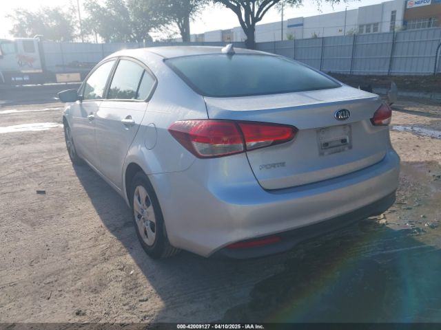 3KPFK4A71HE085778 KIA FORTE LX