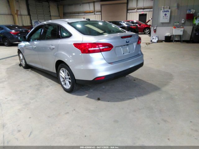 2018 FORD FOCUS 1FADP3F26JL266040 Photo 2