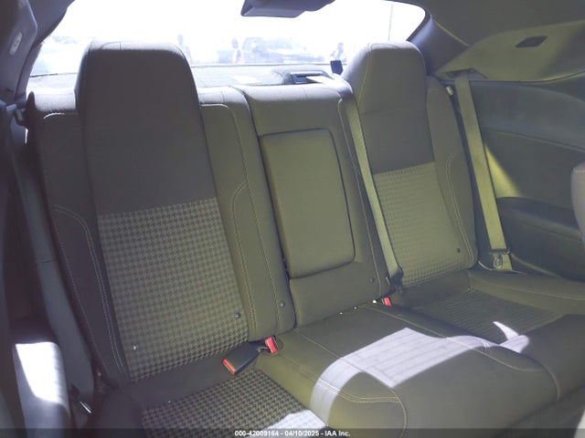 Dodge 2018 2018 2C3CDZAGXJH128040 Image 8