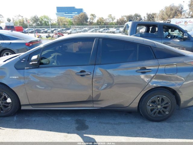 JTDKBRFU6J3062388 Toyota Prius One