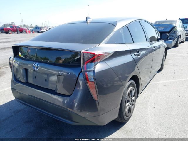 JTDKBRFU6J3062388 Toyota Prius One