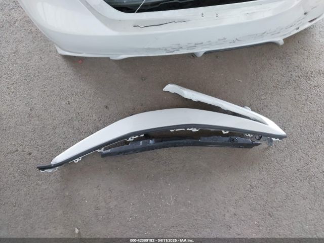 4T1G11AK5NU019057 Toyota CAMRY SE