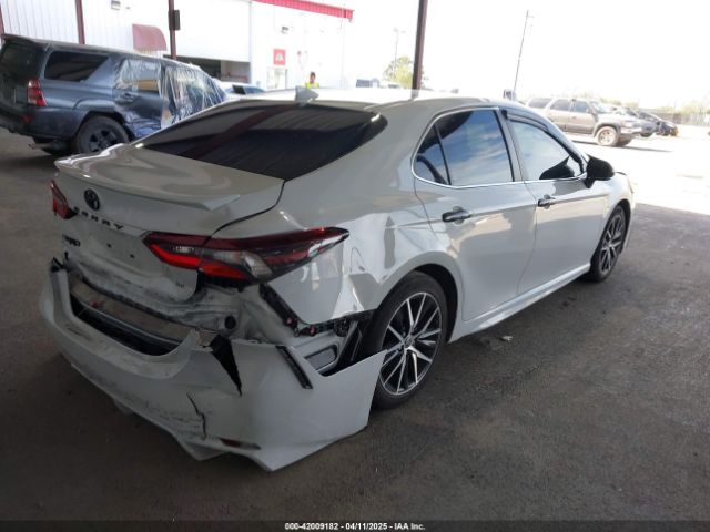 4T1G11AK5NU019057 Toyota CAMRY SE