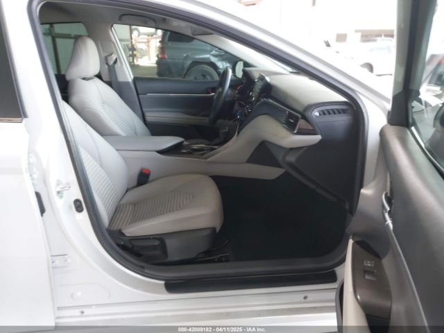 4T1G11AK5NU019057 Toyota CAMRY SE
