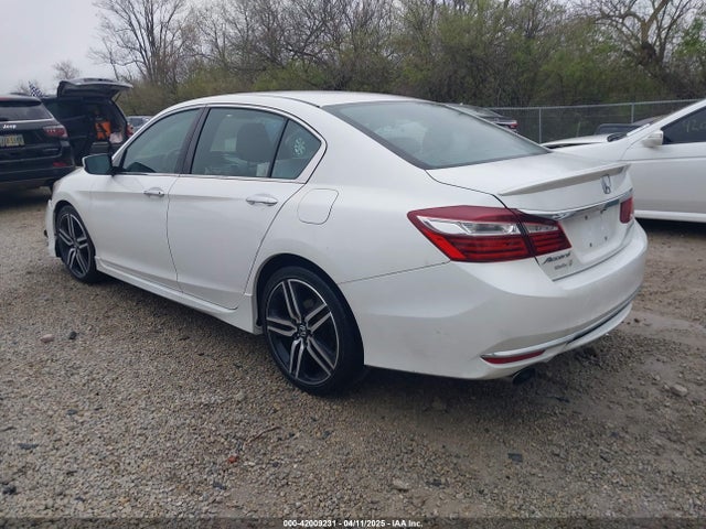 1HGCR2F58HA106043 Honda Accord Sport