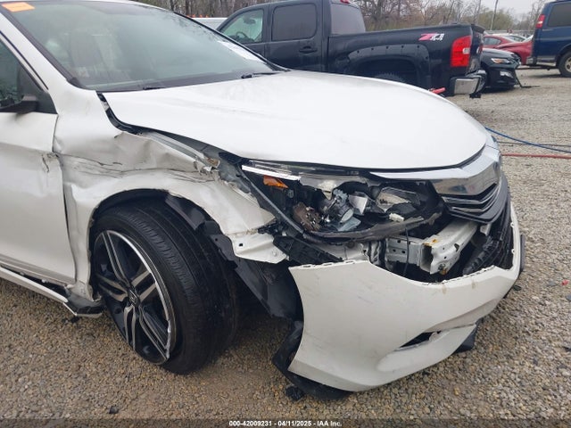 1HGCR2F58HA106043 Honda Accord Sport