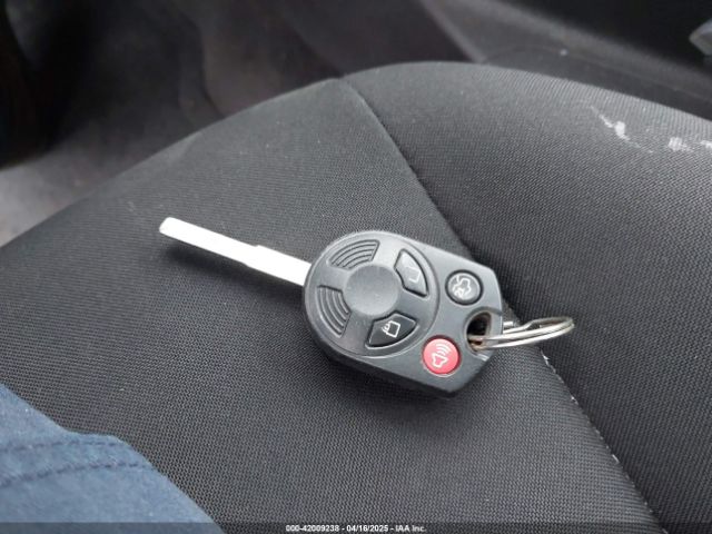 1FADP3F23JL200674 Ford FOCUS SE