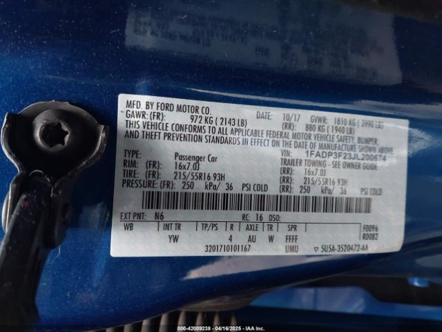 1FADP3F23JL200674 Ford FOCUS SE