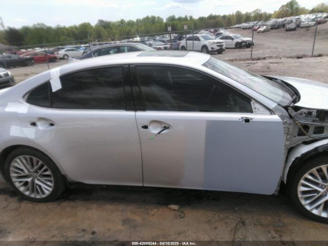 JTHBK1GG2E2111557 Lexus ES 350