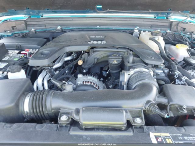 1C4HJXDGXLW270886 Jeep Wrangler Unlimited Sport S 4x4
