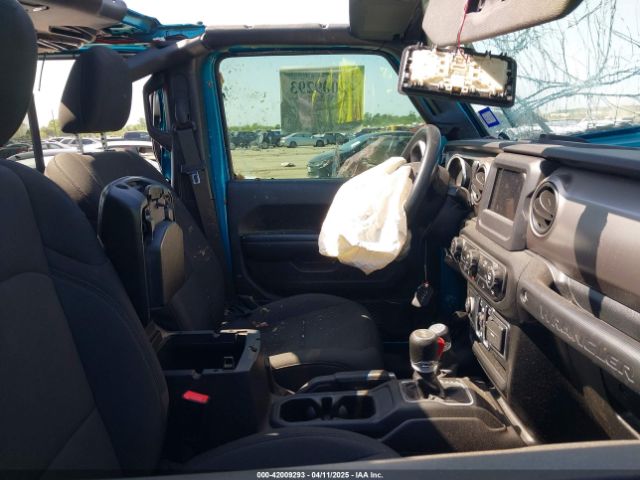 1C4HJXDGXLW270886 Jeep Wrangler Unlimited Sport S 4x4