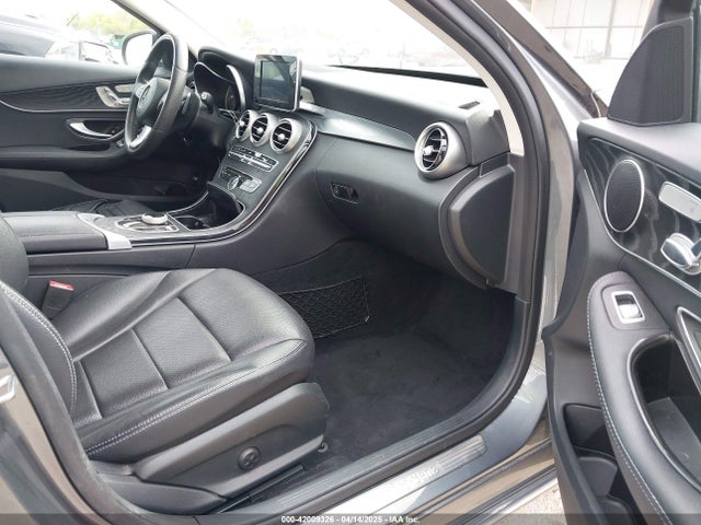 55SWF4KB9HU193601 Mercedes-Benz C 300 4matic/luxury 4matic/sport 4matic