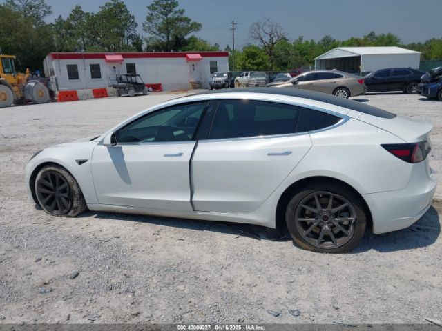 5YJ3E1EB4KF494432 Tesla Model 3 Long Range/performance
