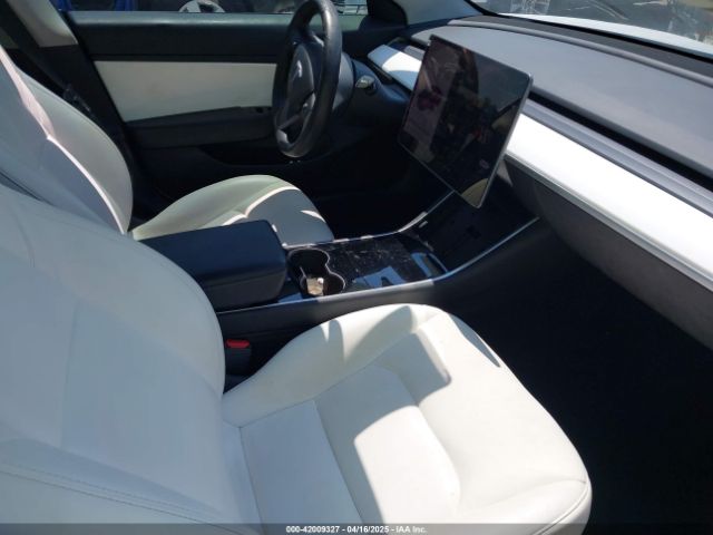 5YJ3E1EB4KF494432 Tesla Model 3 Long Range/performance
