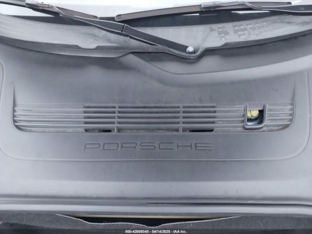 2019 PORSCHE 718 CAYMAN WP0AA2A84KS260748 Photo 9