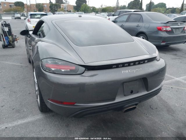 2019 PORSCHE 718 CAYMAN WP0AA2A84KS260748 Photo 2
