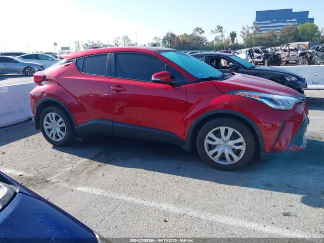 JTNKHMBX2L1093164 Toyota C-HR LE