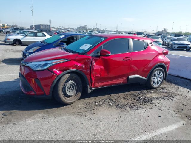 JTNKHMBX2L1093164 Toyota C-HR LE